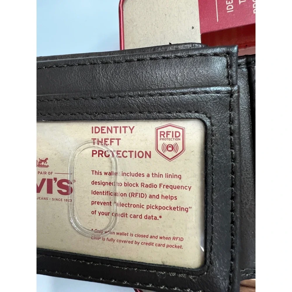 Levi's Bifold Wallet Mens NS Brown RFID Protection Leather Accessory Gift Tin A5